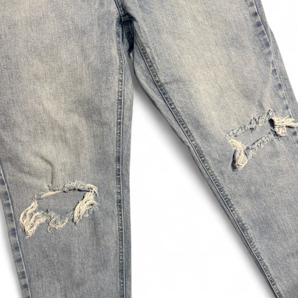 wild fable Light Wash Distressed Boyfriend Jeans - Picture 2 of 3